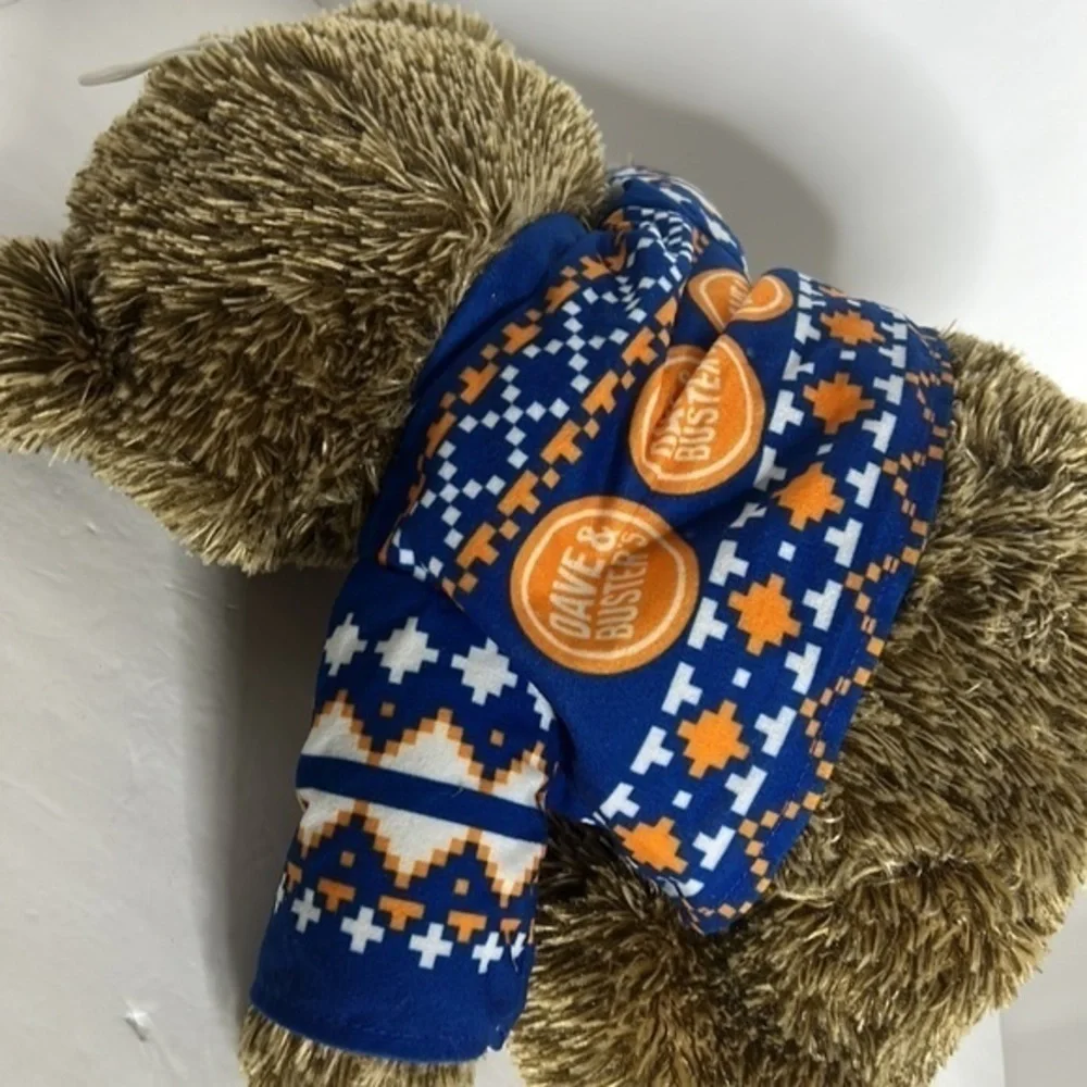 DAVE & BUSTER BEAR WITH JERSEY